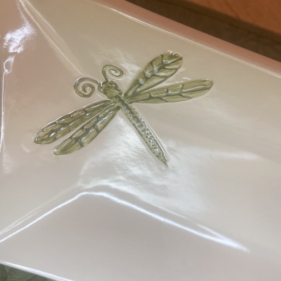 The Main Ingredient Dragonfly Serving Dish - Picture 2 of 8